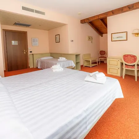 Hotel Della Torre 3*