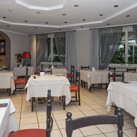 酒店 德拉托雷酒店 3*