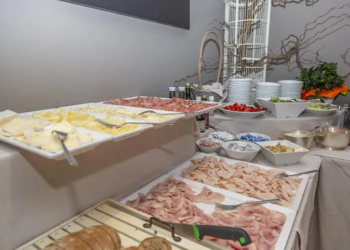 Ξενοδοχείο Della Torre 3*